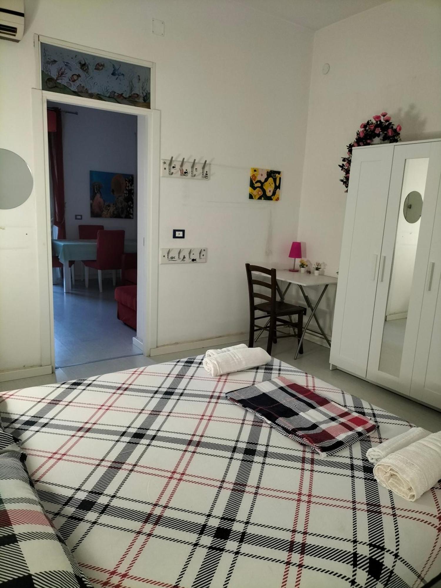 Ciuridda Mia Apartment Palermo Bagian luar foto